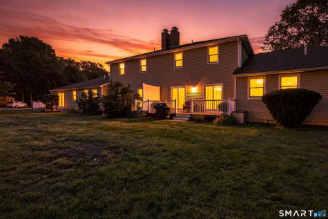 48 Brookside Village Enfield CT 06082