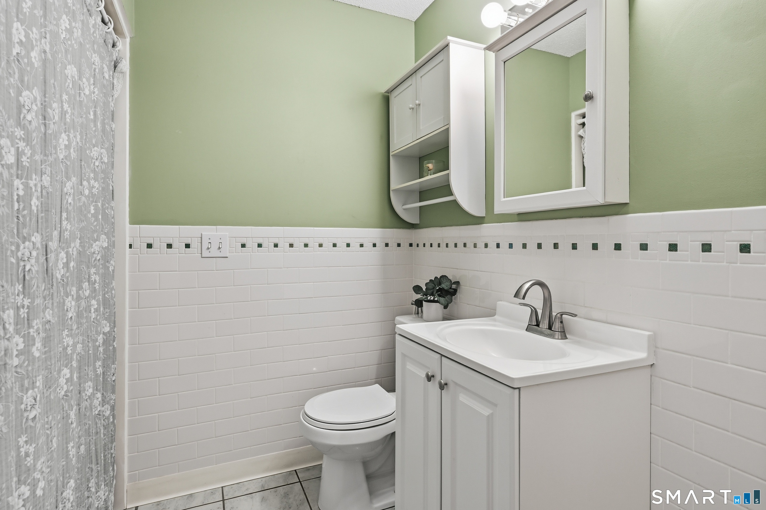 48 Brookside Village Enfield CT 06082