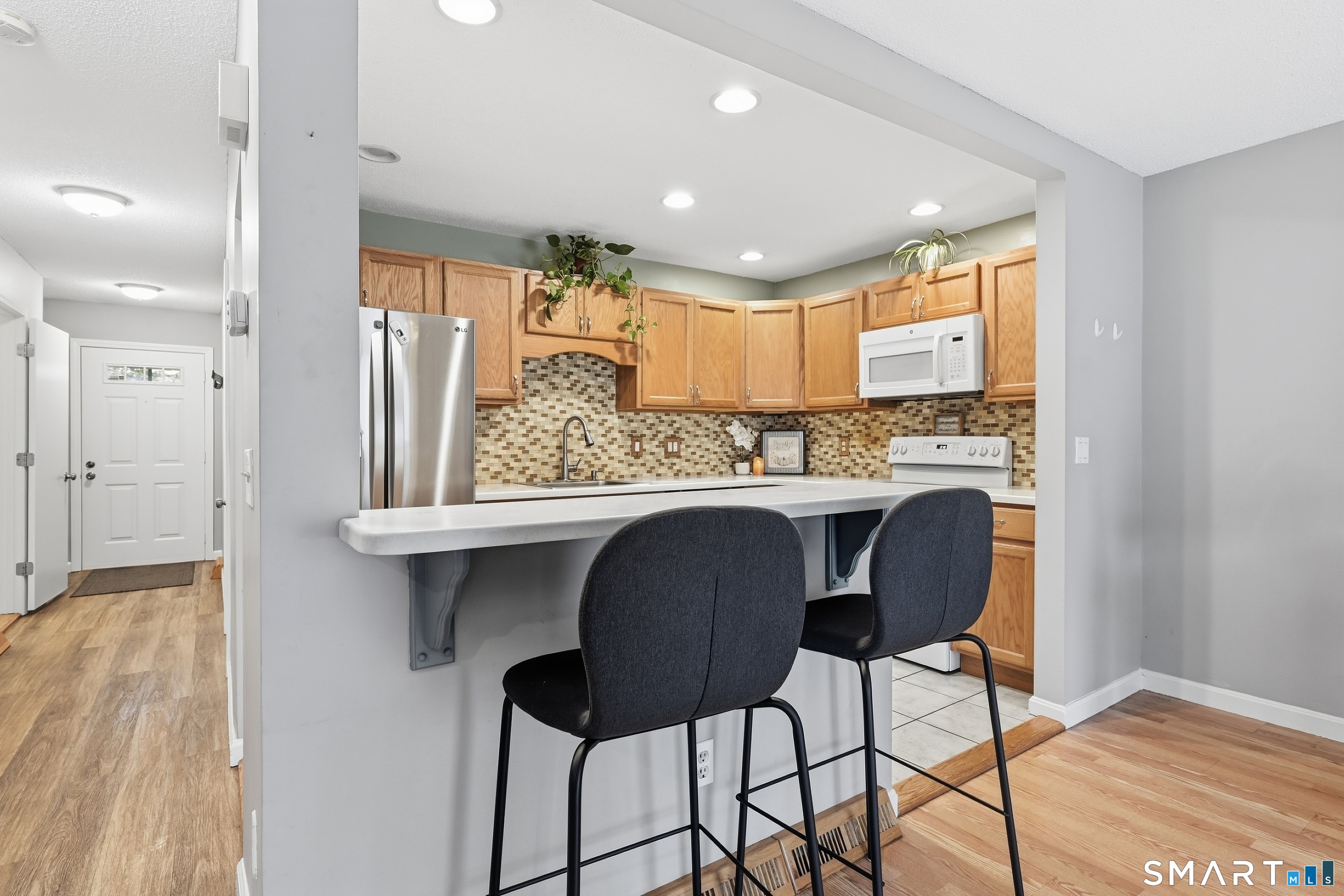 48 Brookside Village Enfield CT 06082