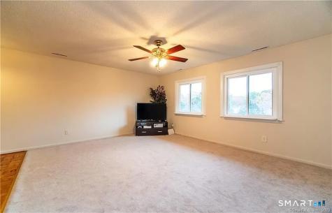 5 Stonegate Circle Branford CT 06405