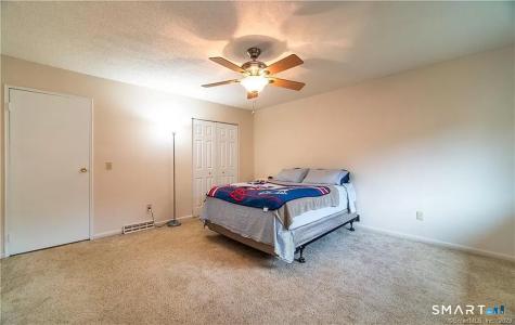 5 Stonegate Circle Branford CT 06405