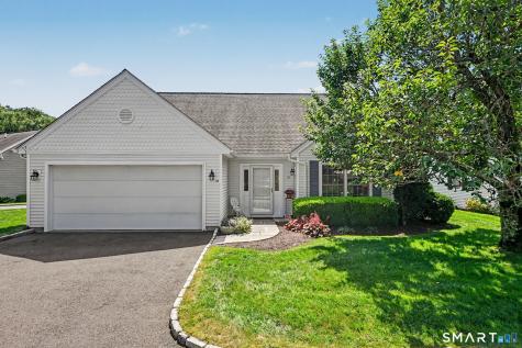 26 Village Court Wilton CT 06897