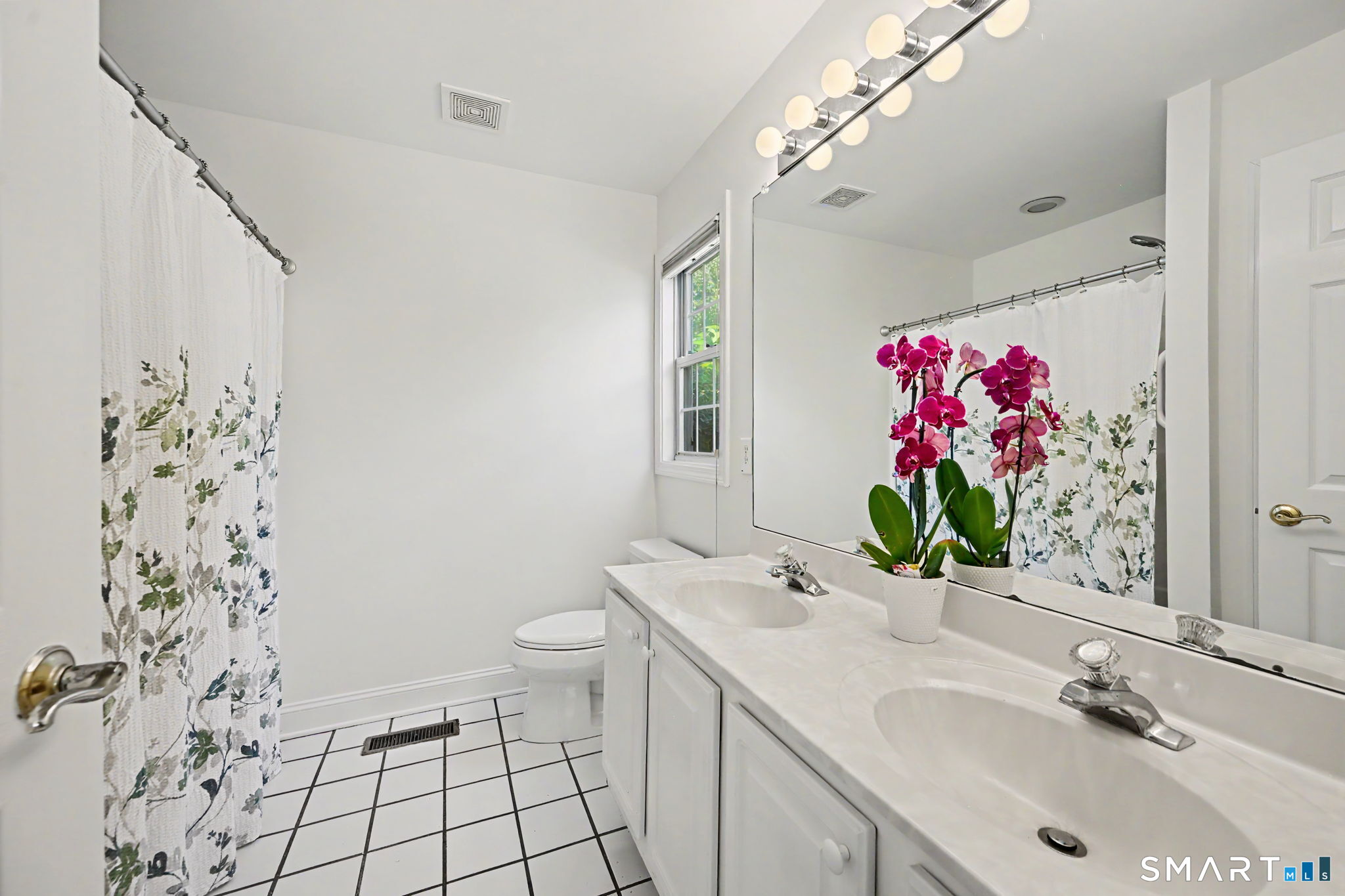 26 Village Court Wilton CT 06897