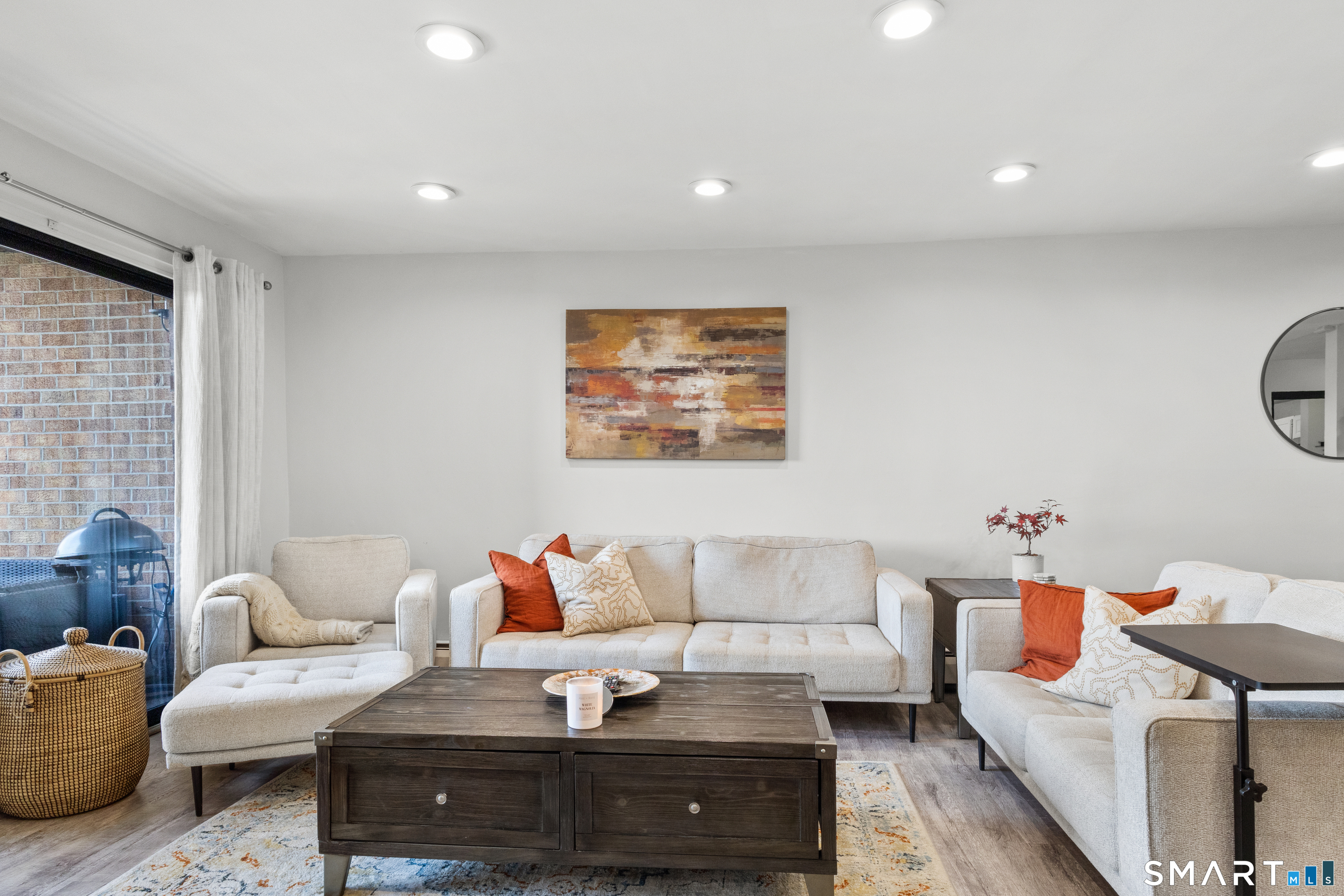 153 Bull Hill Lane West Haven CT 06516