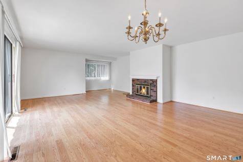 621 Onondaga Lane Stratford CT 06614