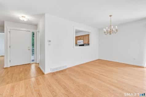 621 Onondaga Lane Stratford CT 06614