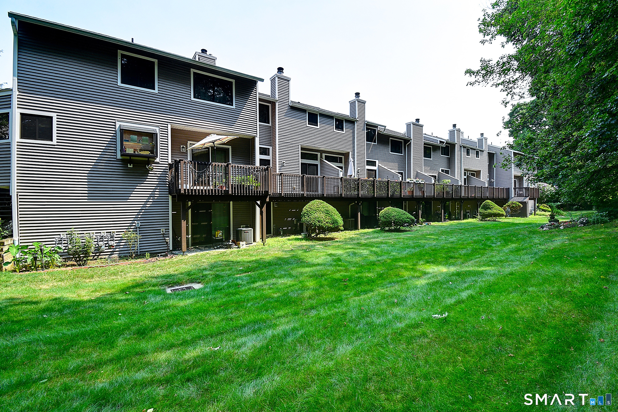 1308 Mill Pond Drive South Windsor CT 06074