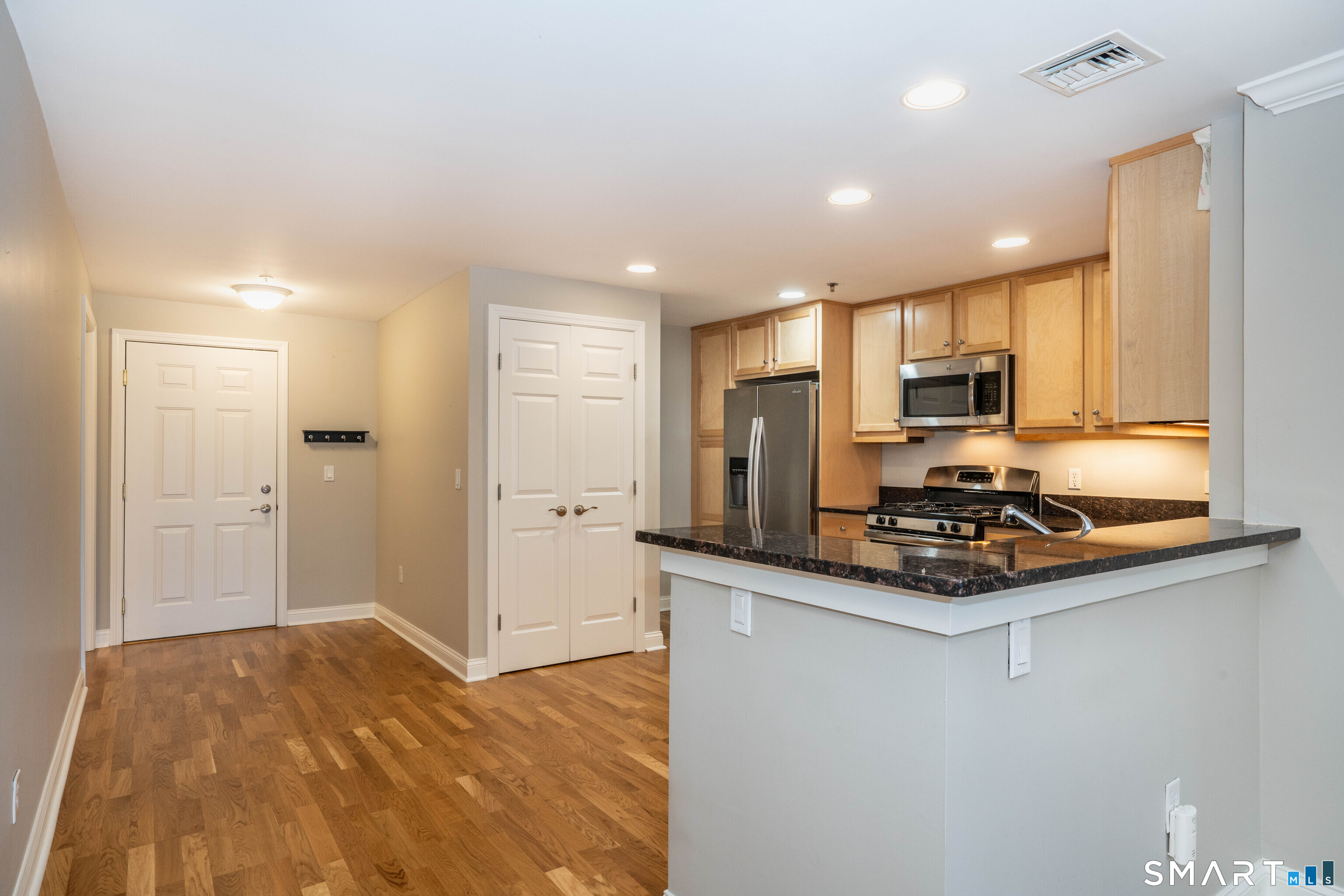 25 Cassandra Boulevard West Hartford CT 06107