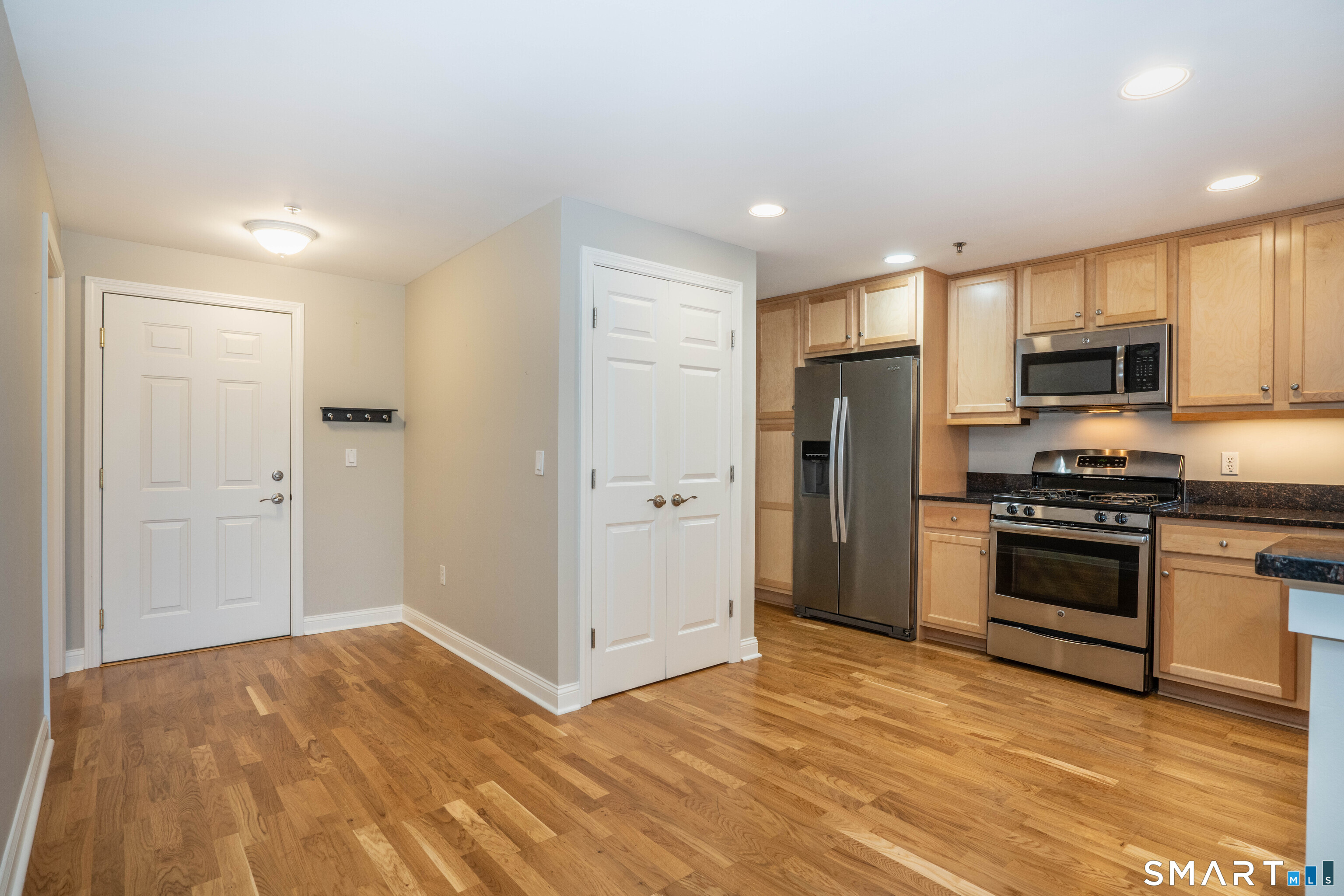 25 Cassandra Boulevard West Hartford CT 06107
