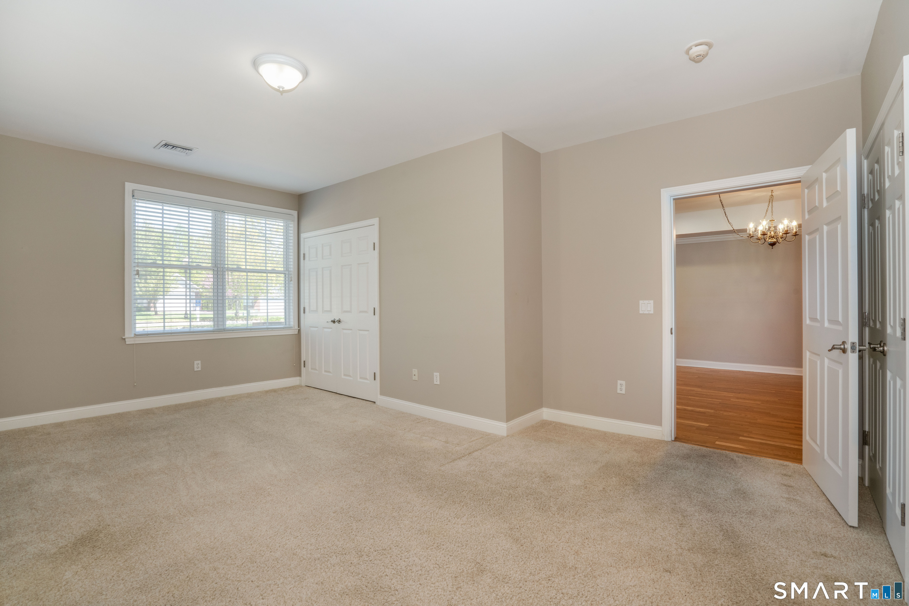25 Cassandra Boulevard West Hartford CT 06107
