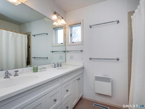19 Juniper Meadow Road Washington CT 06794