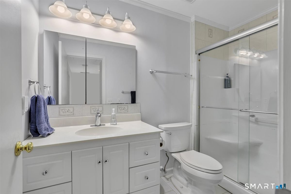 15 Greenview Drive Rocky Hill CT 06067