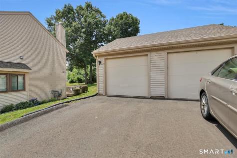 15 Greenview Drive Rocky Hill CT 06067