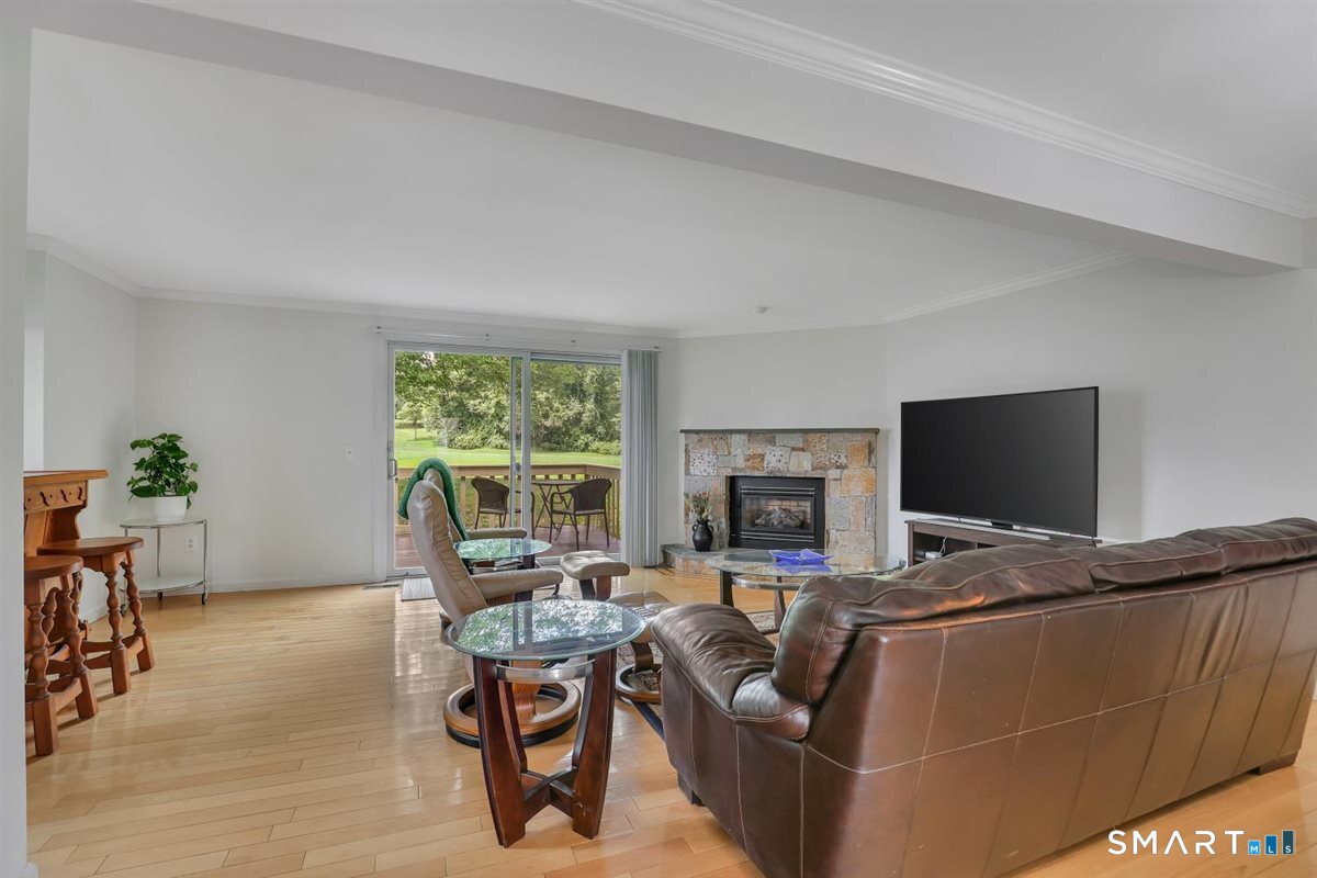 15 Greenview Drive Rocky Hill CT 06067
