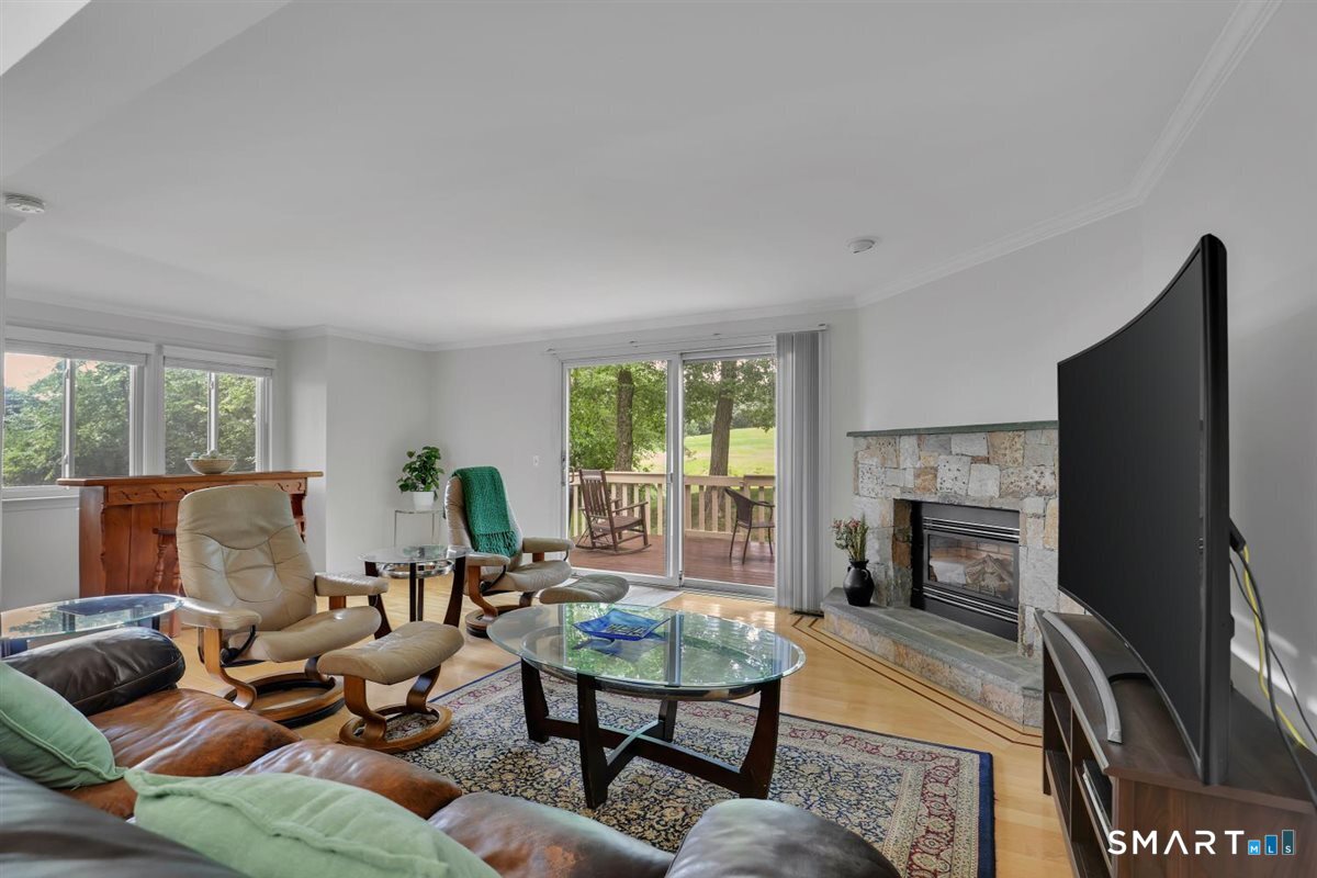 15 Greenview Drive Rocky Hill CT 06067