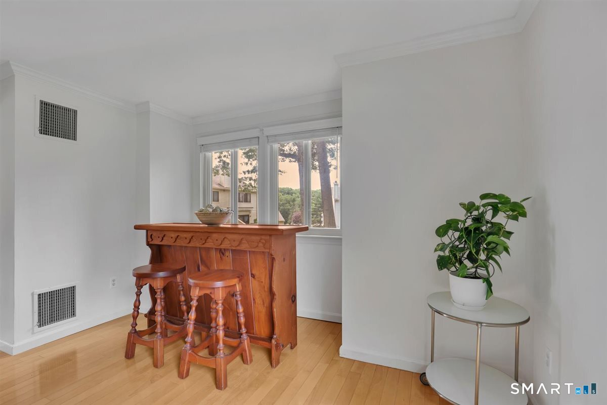 15 Greenview Drive Rocky Hill CT 06067