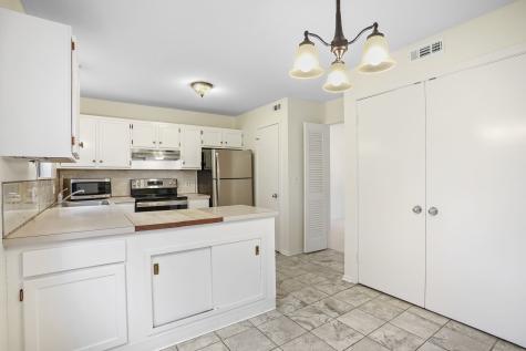 511 Heritage Village Southbury CT 06488
