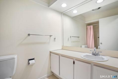 511 Heritage Village Southbury CT 06488