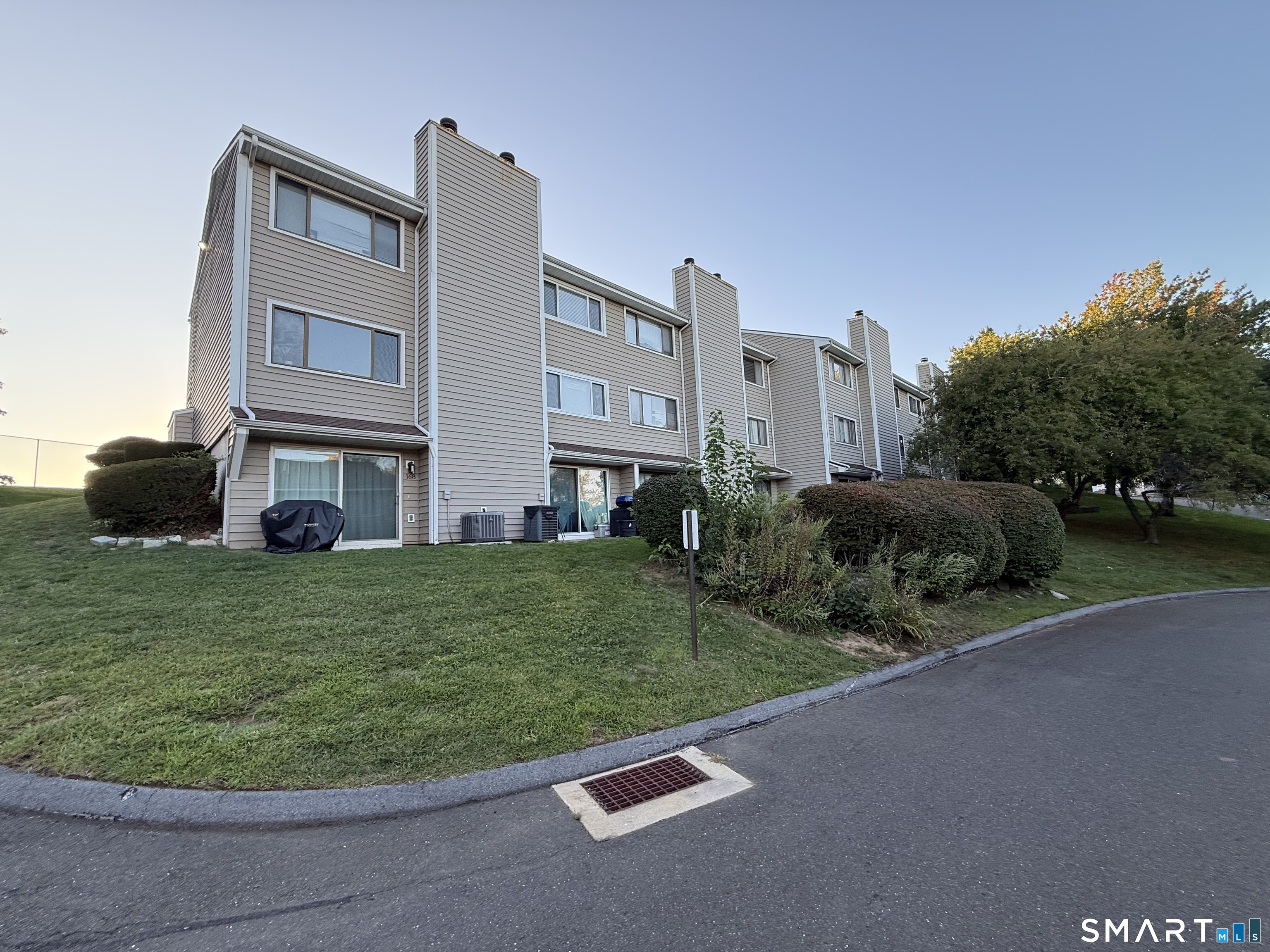 166 Monticello Drive Branford CT 06405