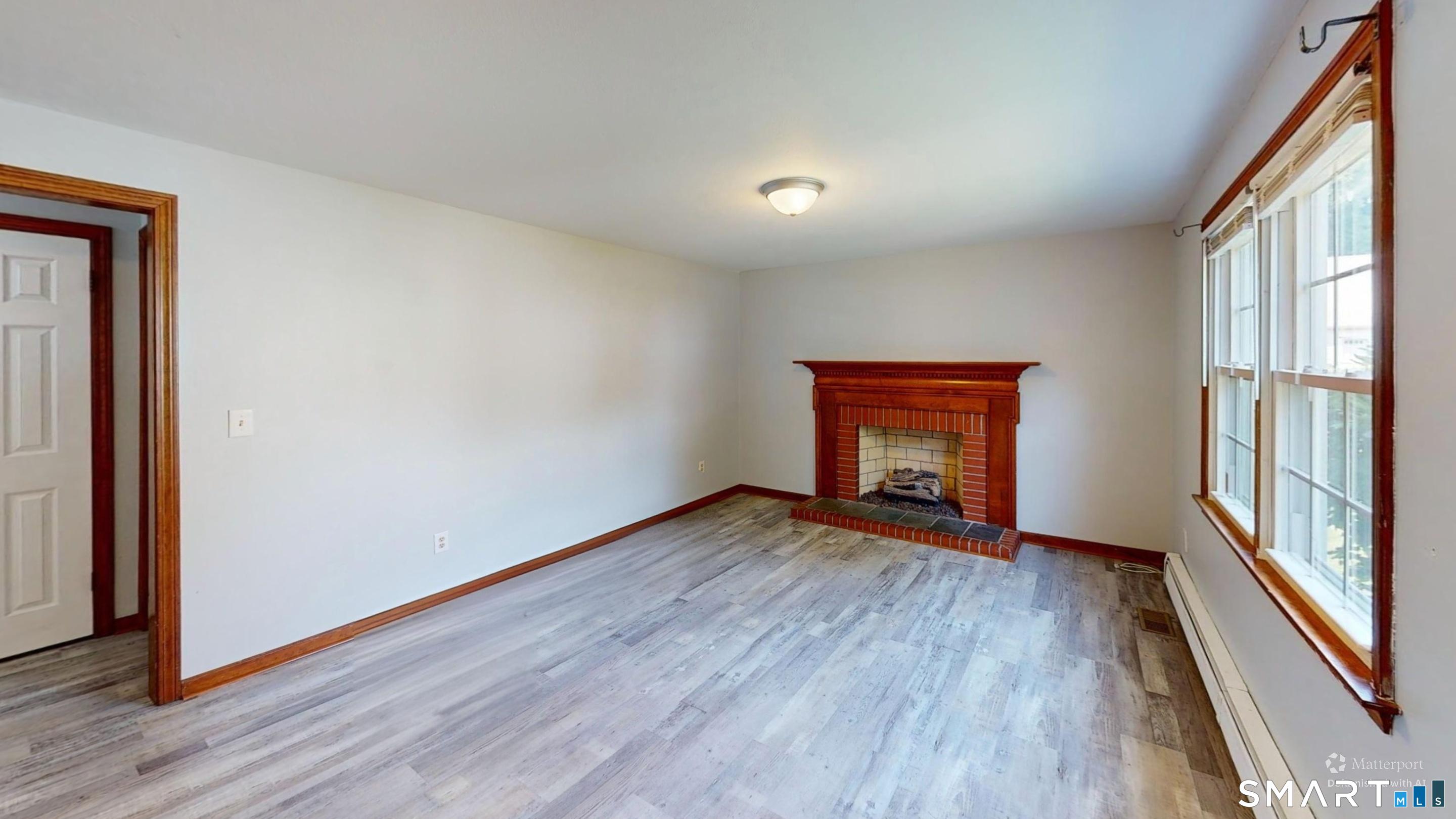 102 Wetherell Street Manchester CT 06040