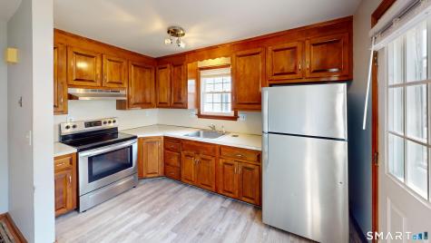 102 Wetherell Street Manchester CT 06040