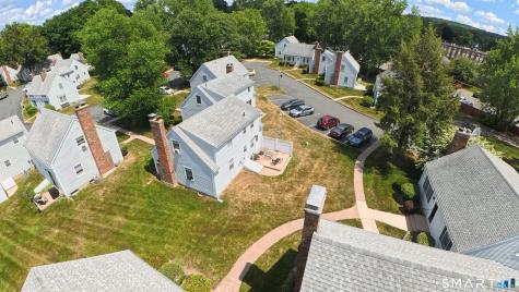 102 Wetherell Street Manchester CT 06040