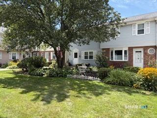 21 East Gate Lane Hamden CT 06514
