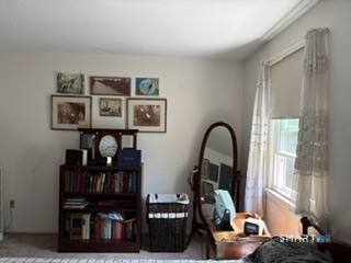 21 East Gate Lane Hamden CT 06514