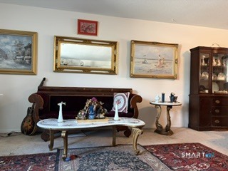 21 East Gate Lane Hamden CT 06514
