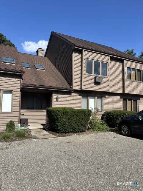 43 Twin Oaks Unit 43 New Milford CT 06776