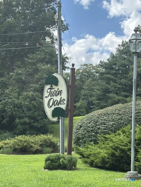 43 Twin Oaks Unit 43 New Milford CT 06776