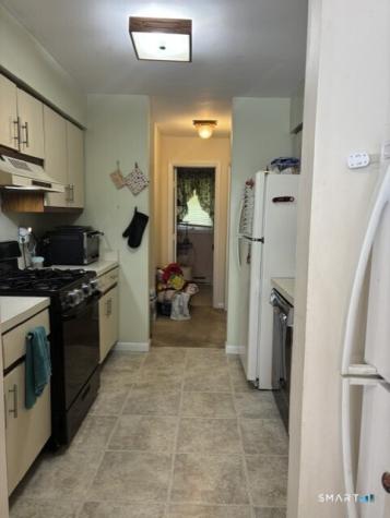 43 Twin Oaks Unit 43 New Milford CT 06776