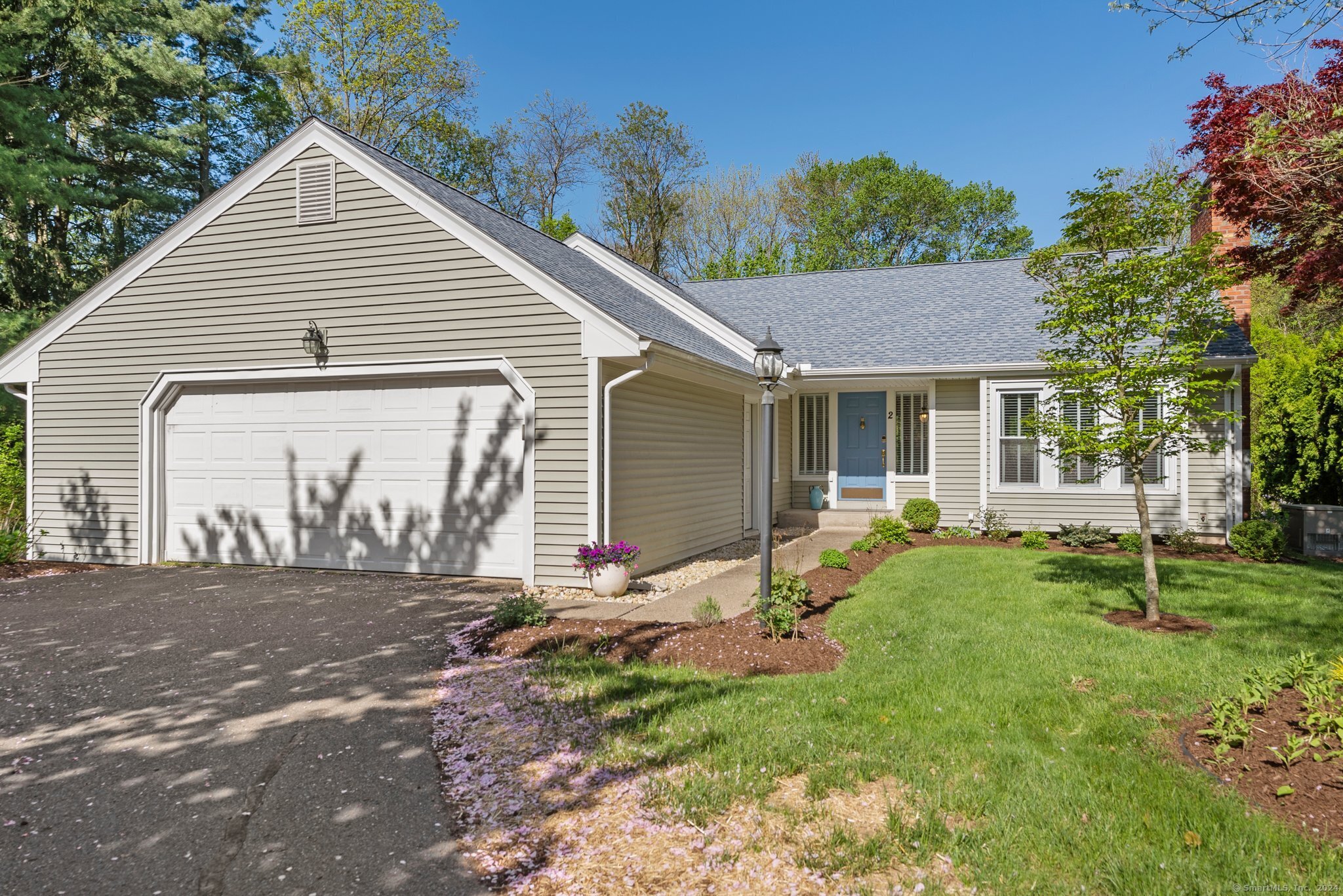 2 Tumblebrook Place Cheshire CT 06410