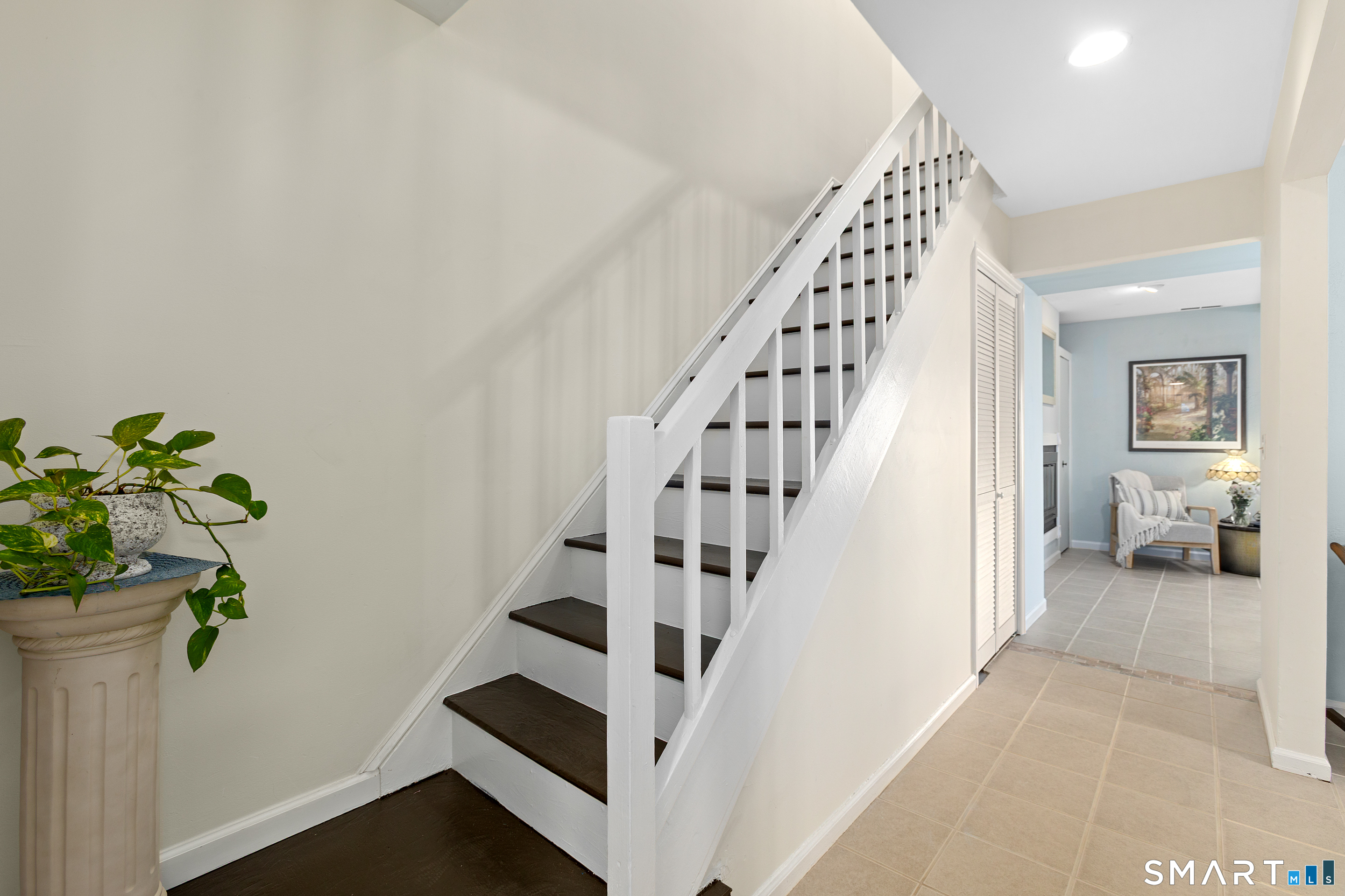 93 Park Avenue Danbury CT 06810