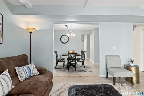 93 Park Avenue Danbury CT 06810