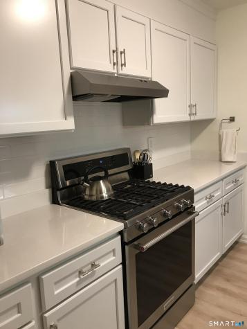 449 The Meadows Enfield CT 06082