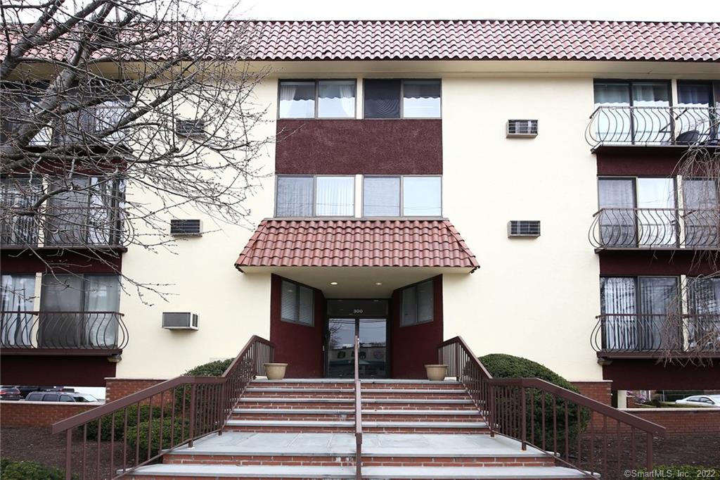 300 Seaside Avenue Stamford CT 06902