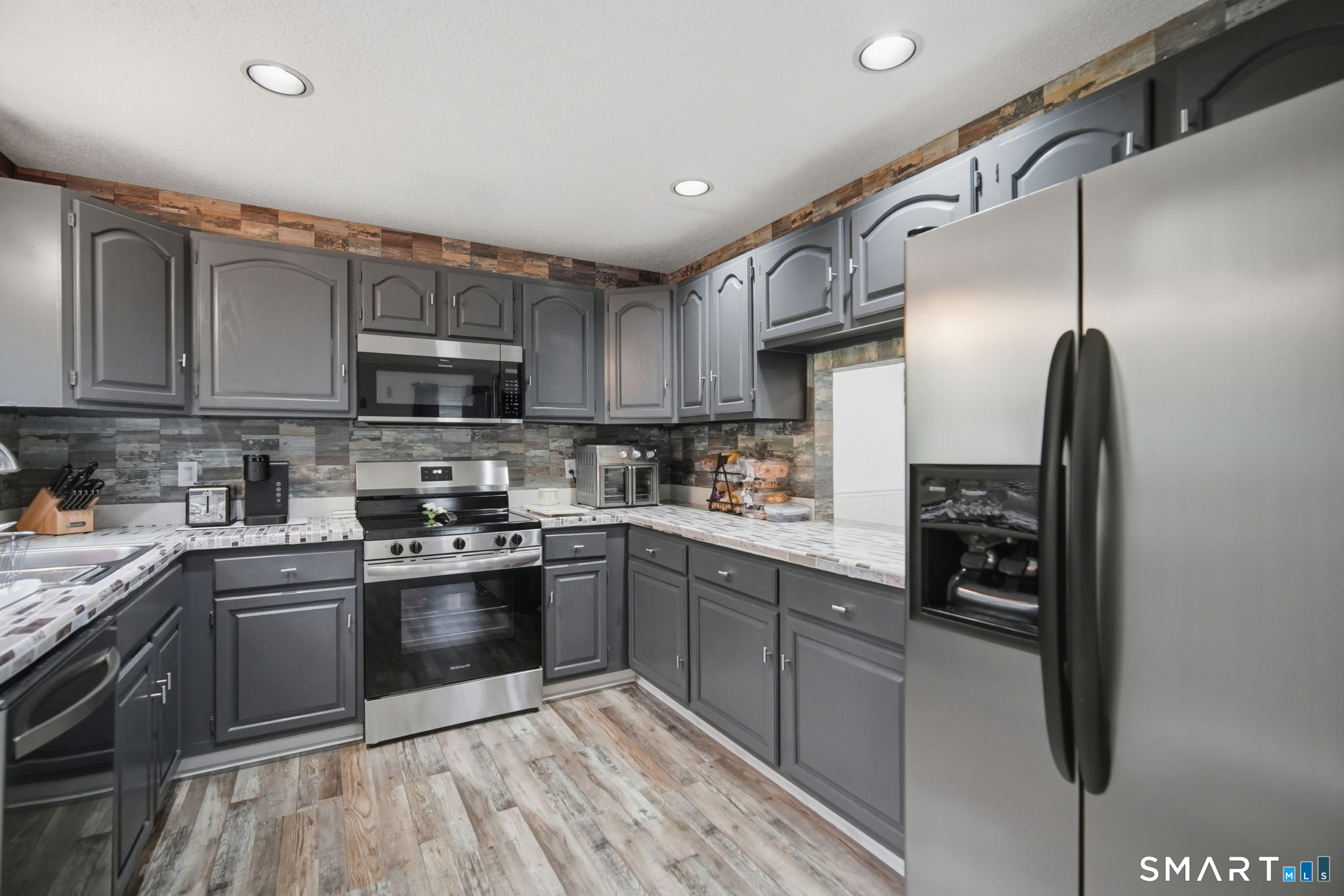 350 Bristol Street Waterbury CT 06708