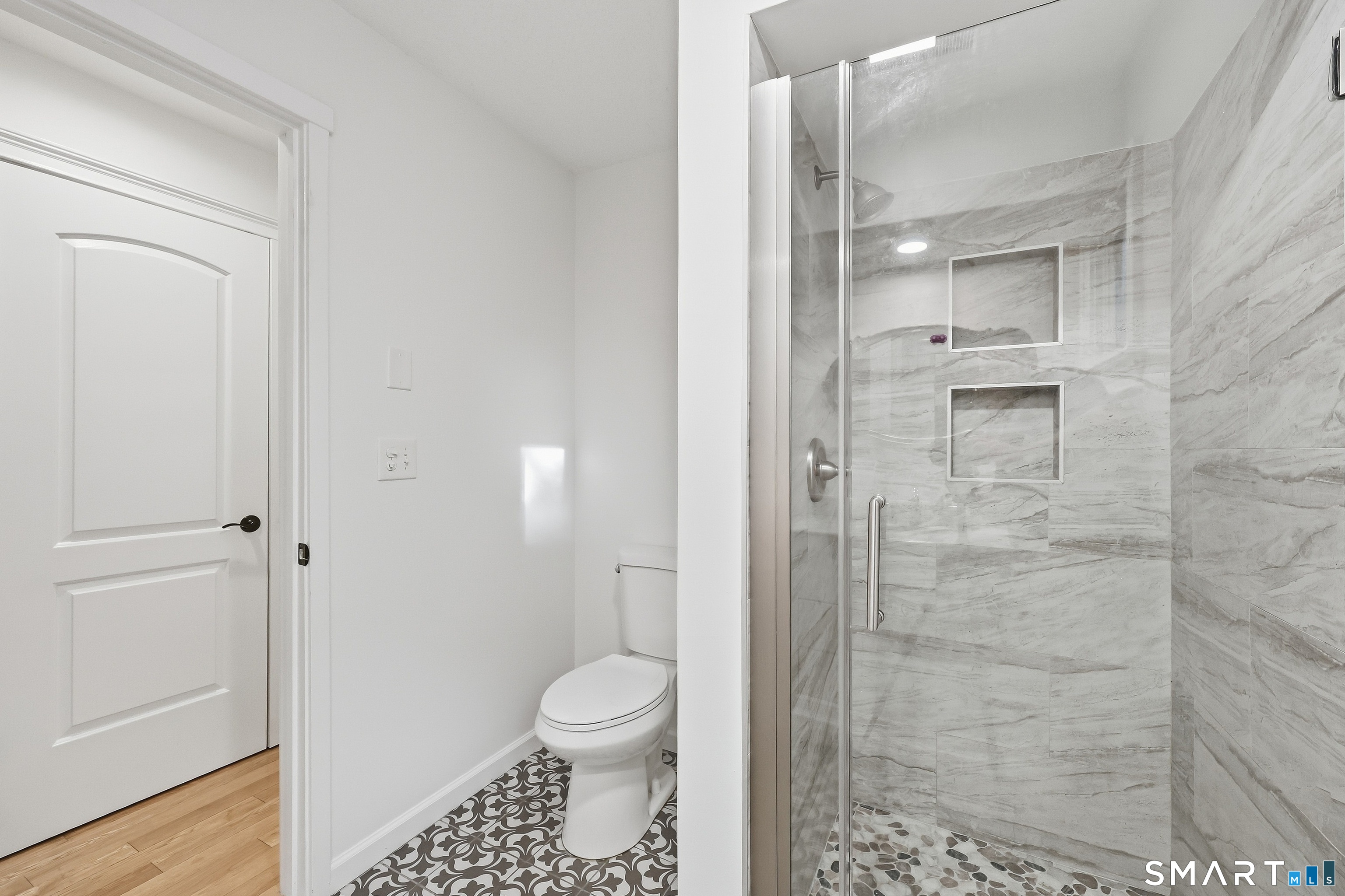 25 Great Meadow Lane Farmington CT 06032