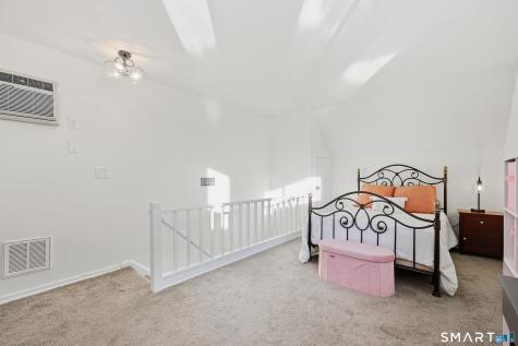 25 Great Meadow Lane Farmington CT 06032