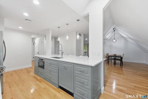 25 Great Meadow Lane Farmington CT 06032