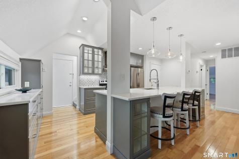 25 Great Meadow Lane Farmington CT 06032