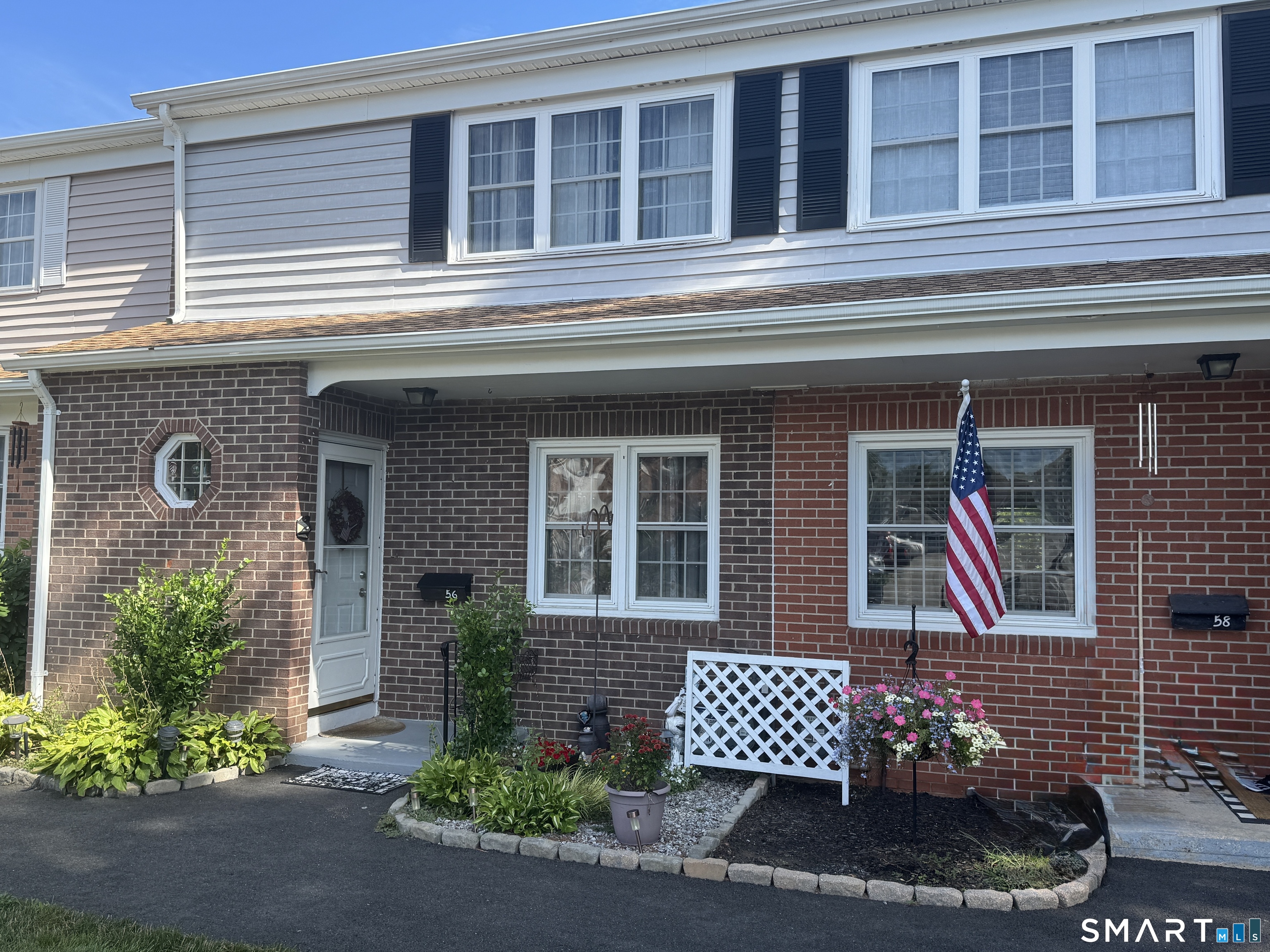 56 Salem Walk Milford CT 06460