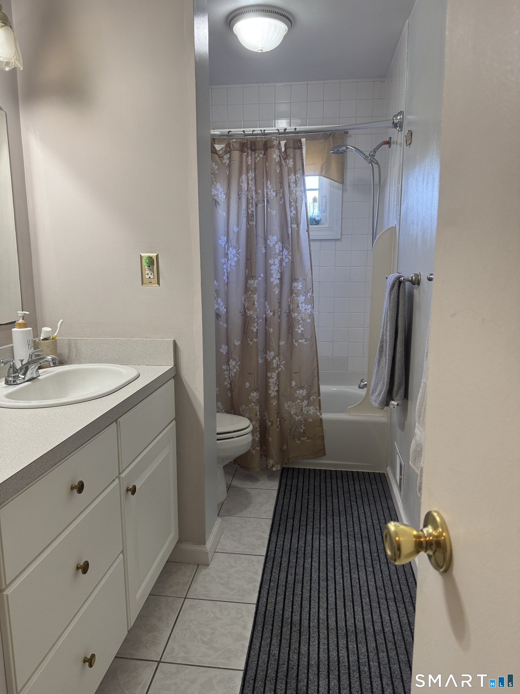 56 Salem Walk Milford CT 06460