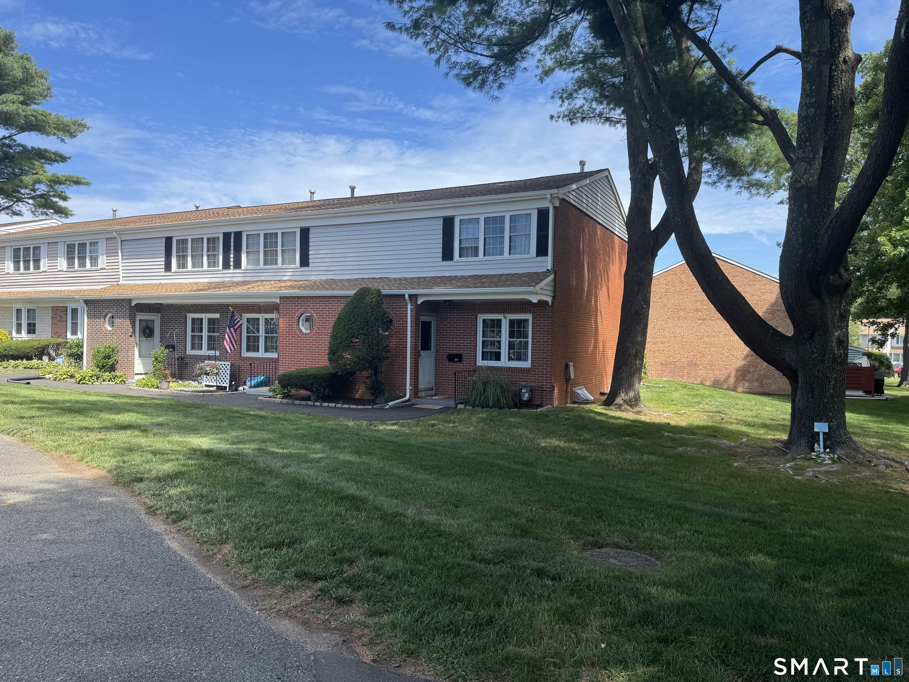 56 Salem Walk Milford CT 06460