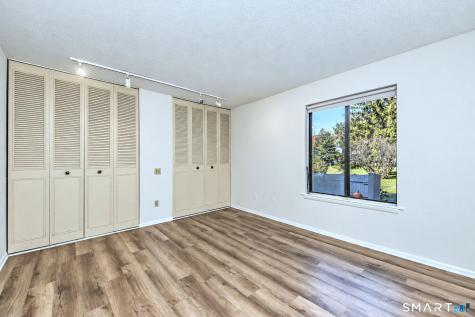 8 Island Path Ridgefield CT 06877