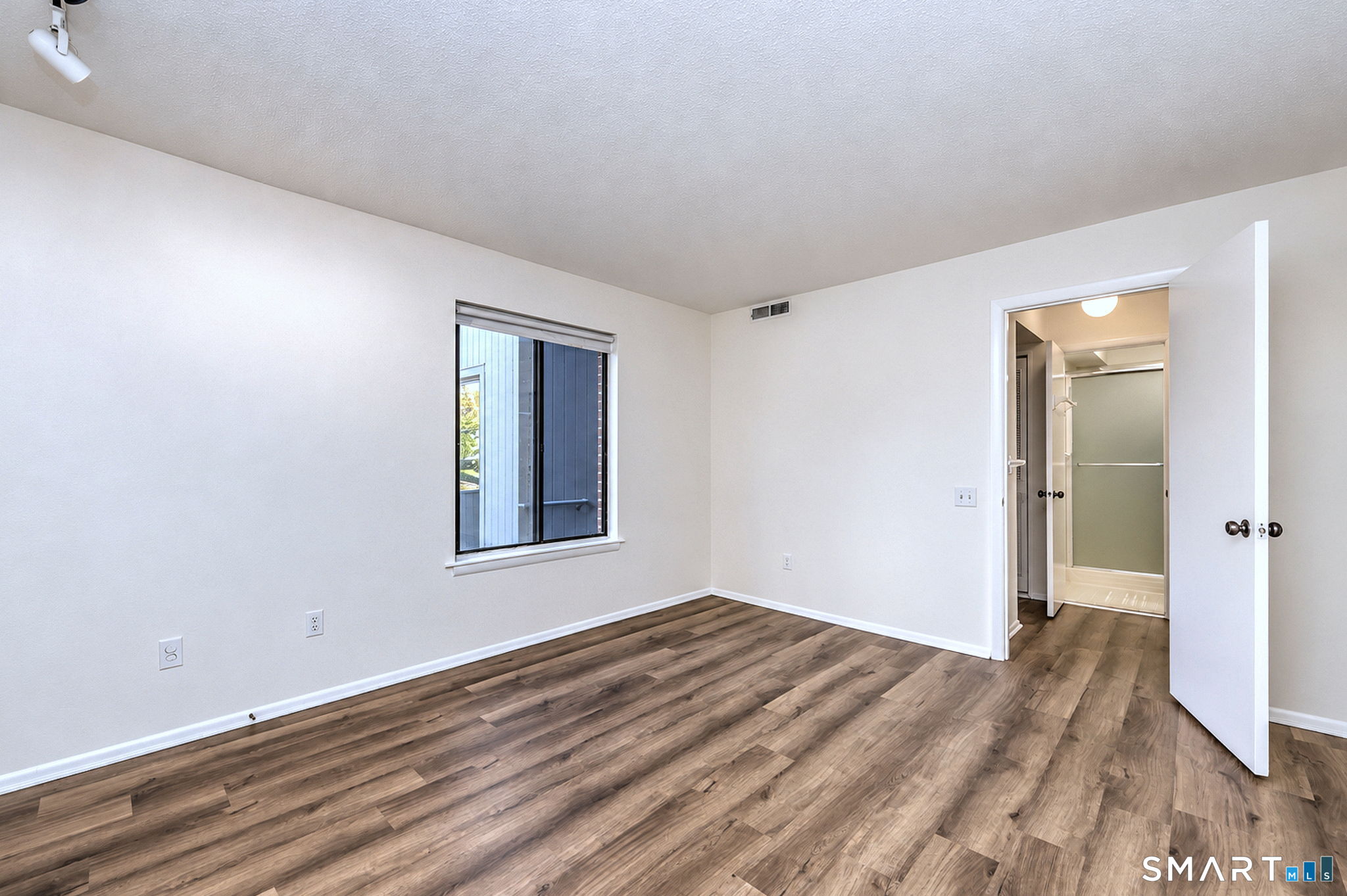 8 Island Path Ridgefield CT 06877