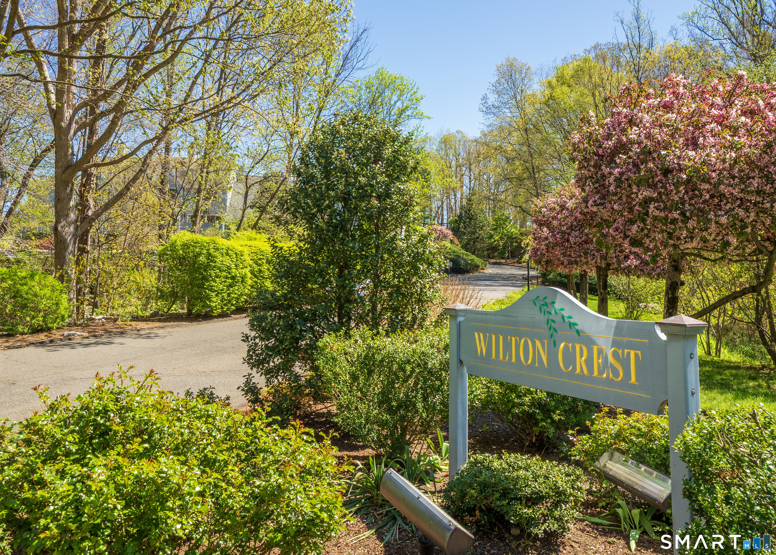 49 Wilton Crest Wilton CT 06897