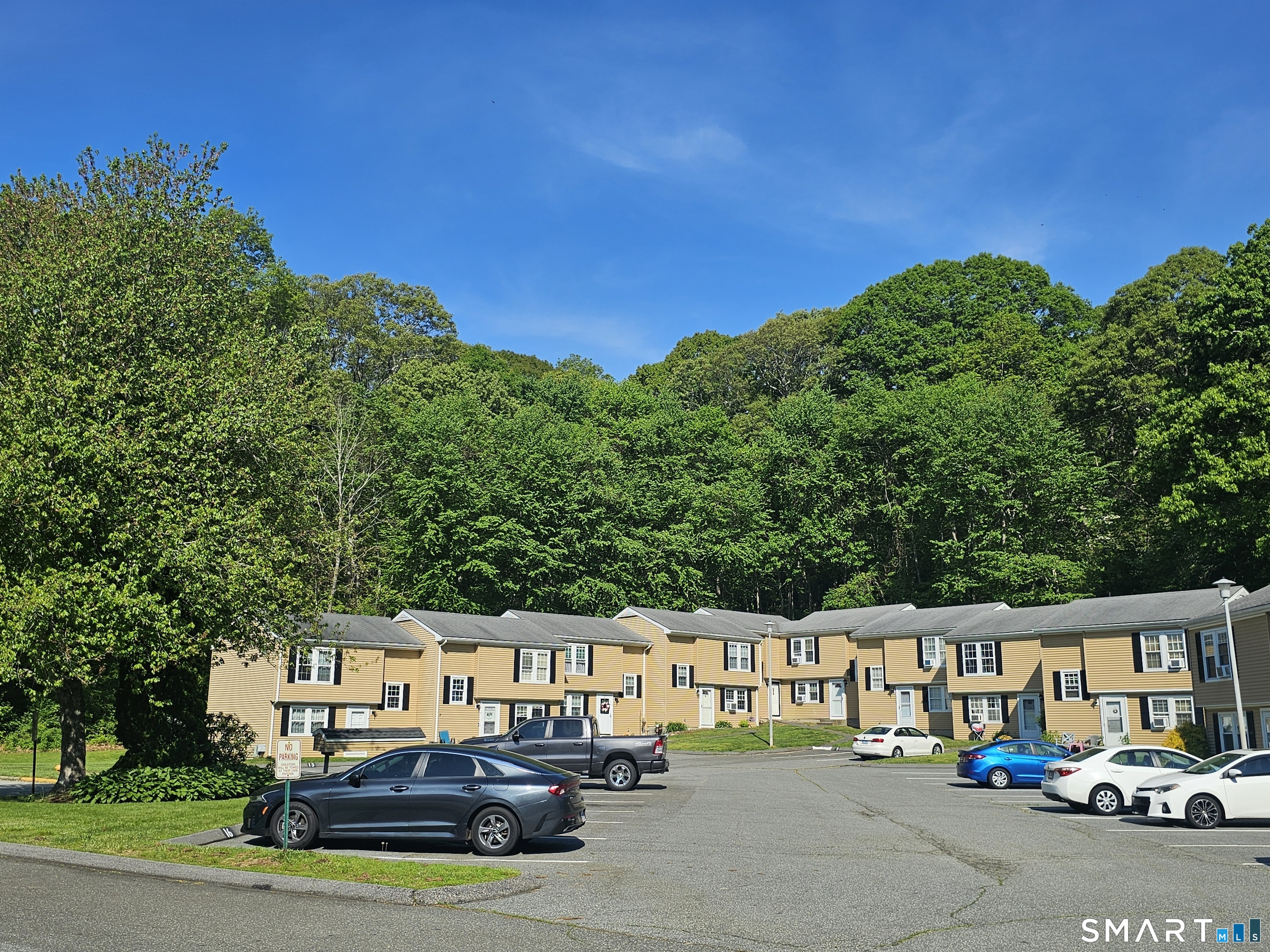 18 Meryl Court Groton CT 06340