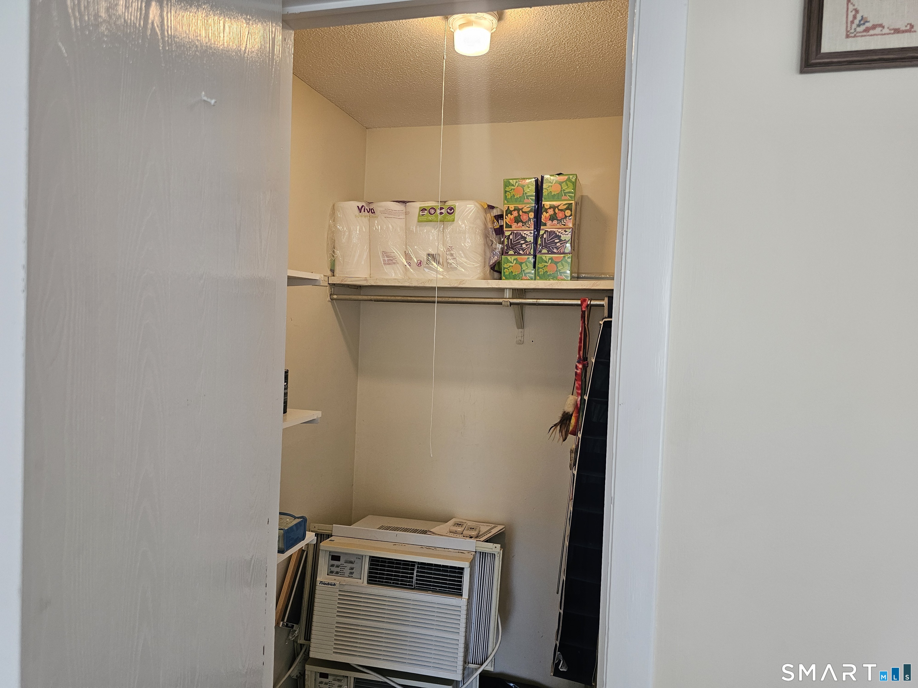 18 Meryl Court Groton CT 06340